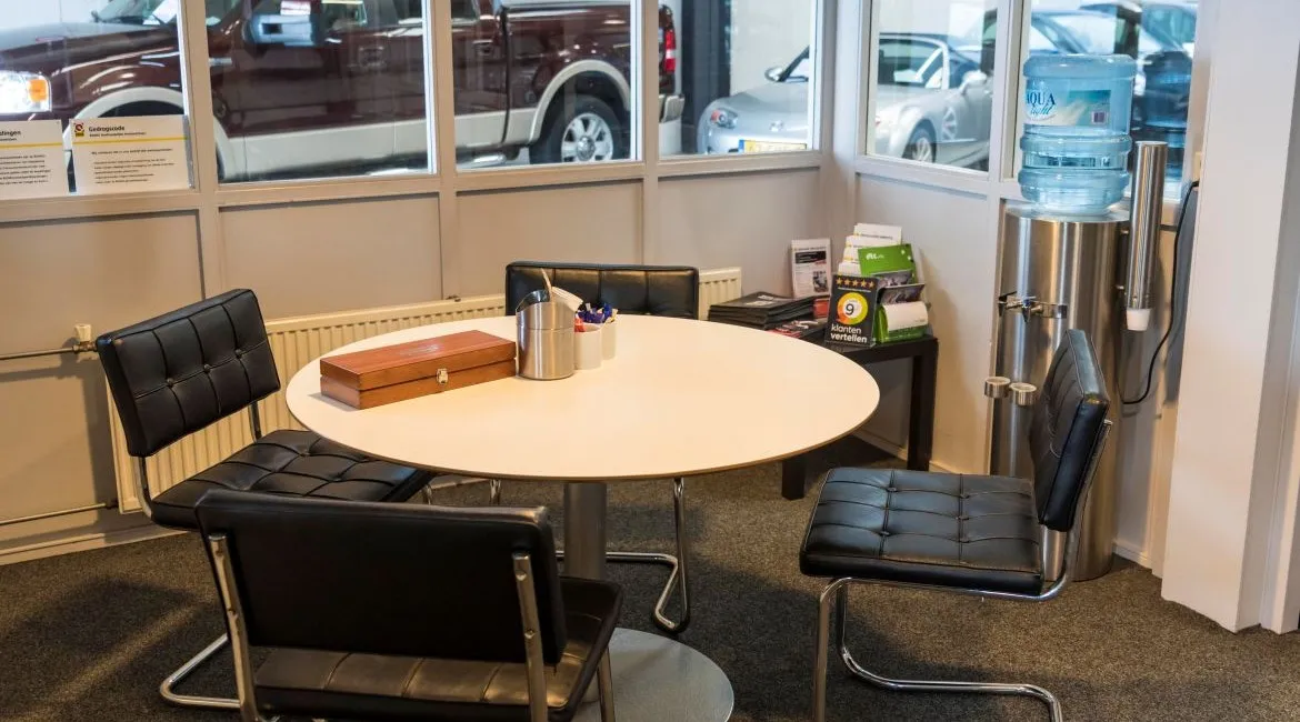 AC Autocentrale Alkmaar wachtruimte