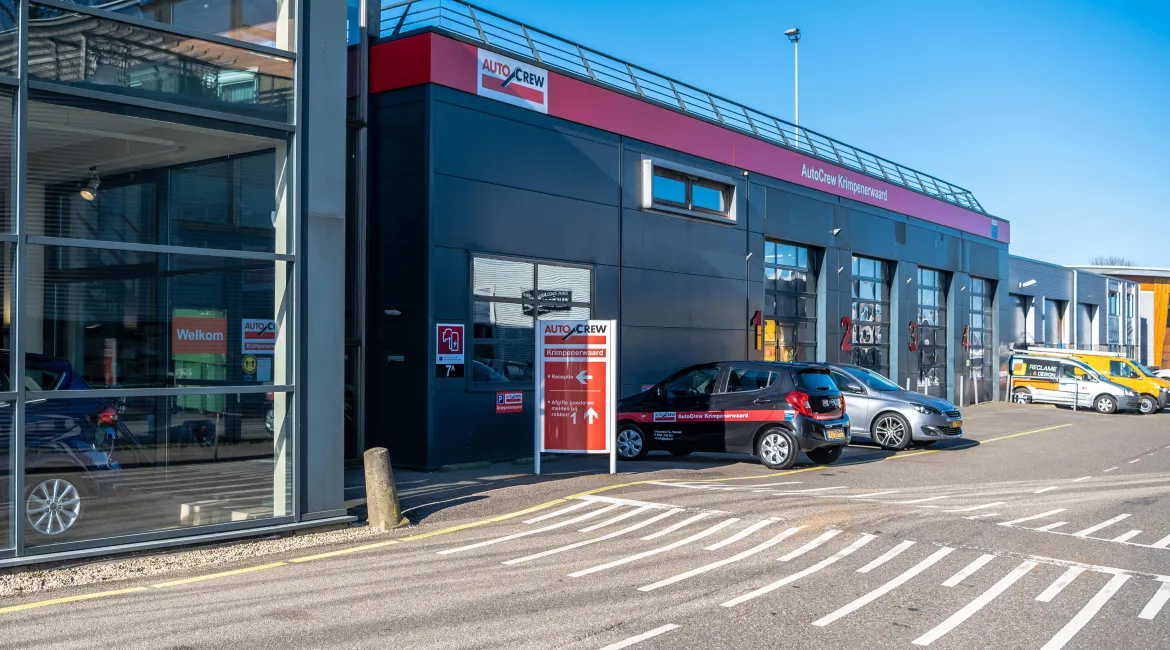 Pand van AutoCrew Krimpenerwaard