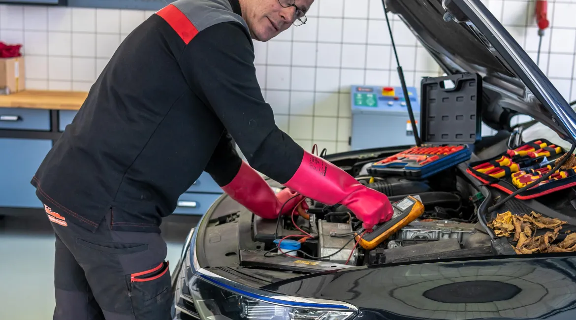 Elektrische en hybride voertuigen bij AutoCrew Krimpenerwaard
