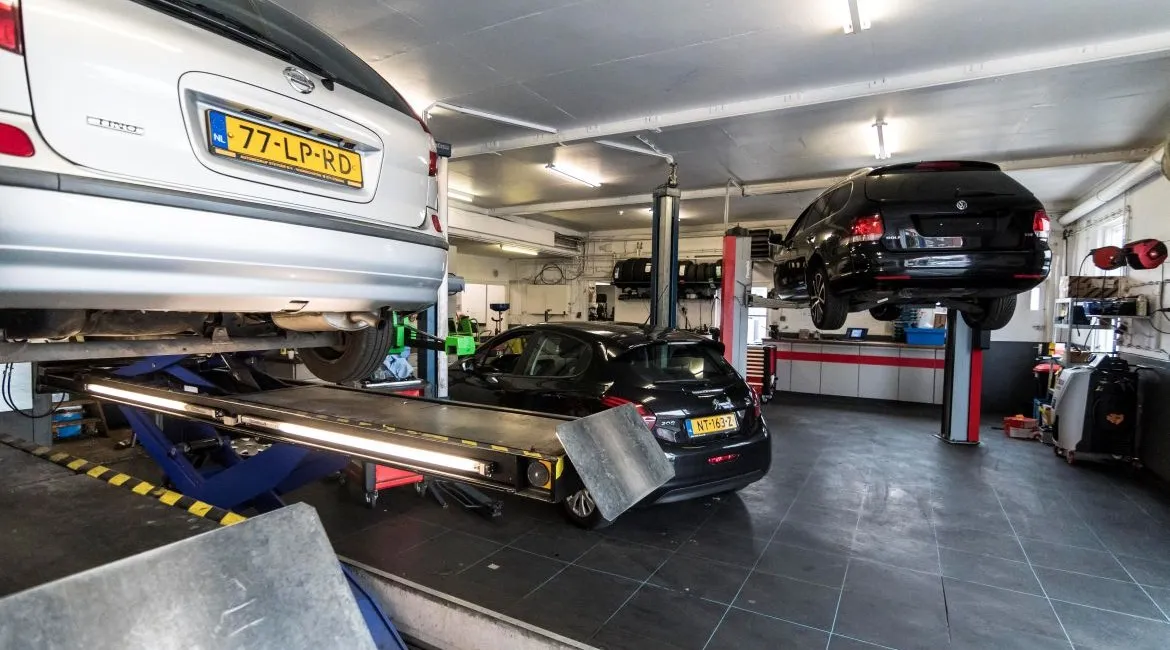 AC Autobedrijf Steyger werkplaats