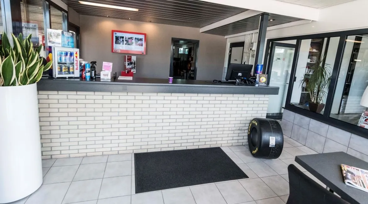 AC AUTO-HOME Technocenter receptie