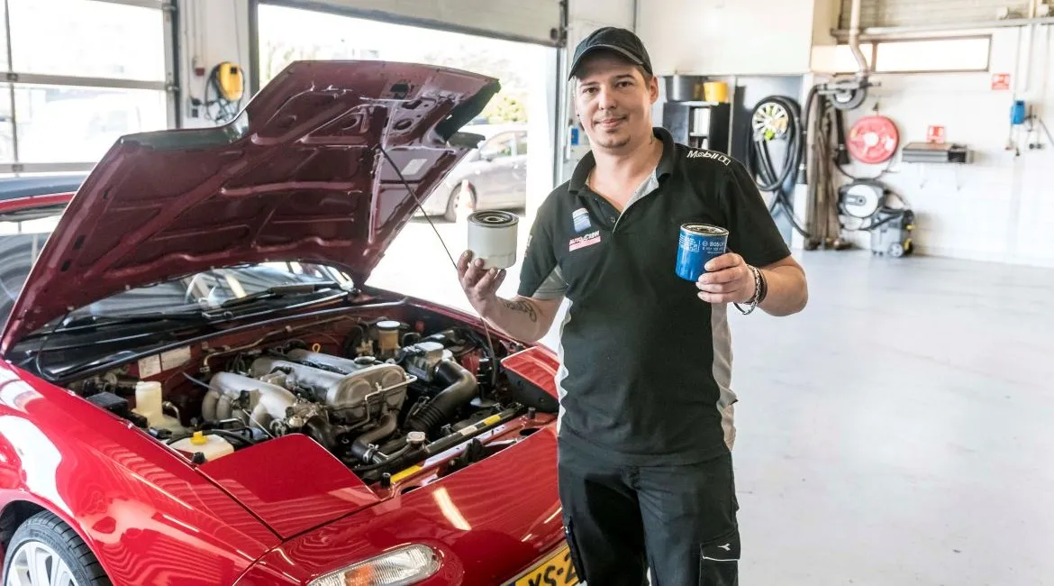 AC AUTO-HOME Technocenter monteur