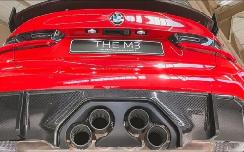 Uitlaten Bmw \auto