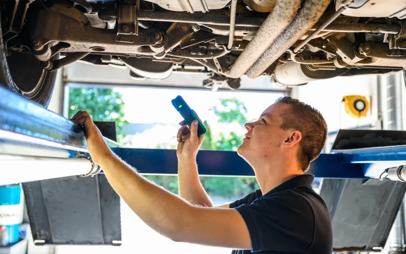 Distributieriem vervangen Autobedrijf Veldbeek